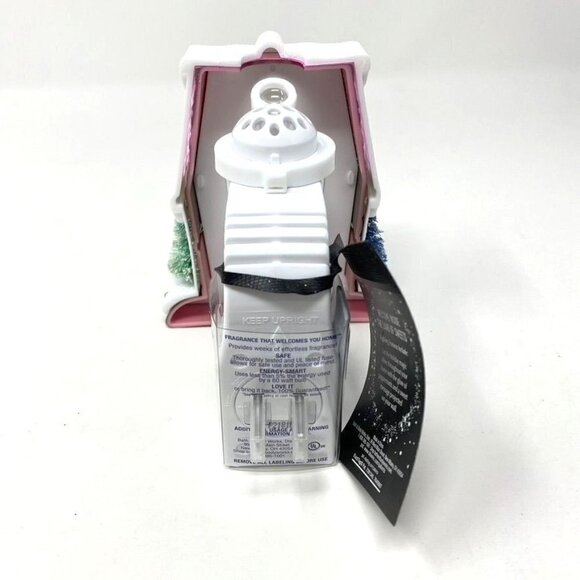 Bath & Body Works Magical Holiday Gingerbread House Wallflower Nightlight - Picture 4 of 7